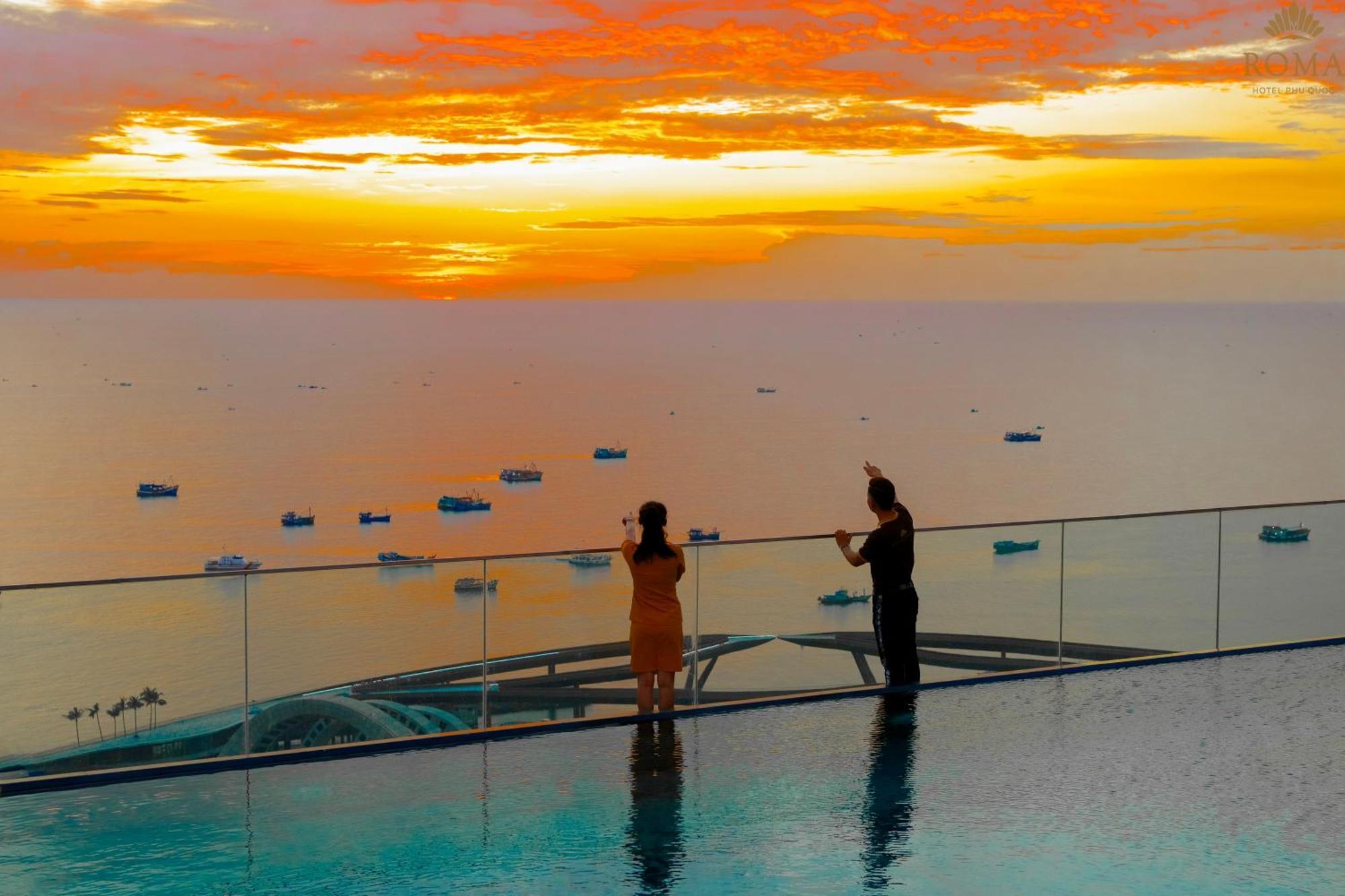 Roma Hotel Phu Quoc - Free Airport Shuttle & Sunset Town Tour Exteriör bild